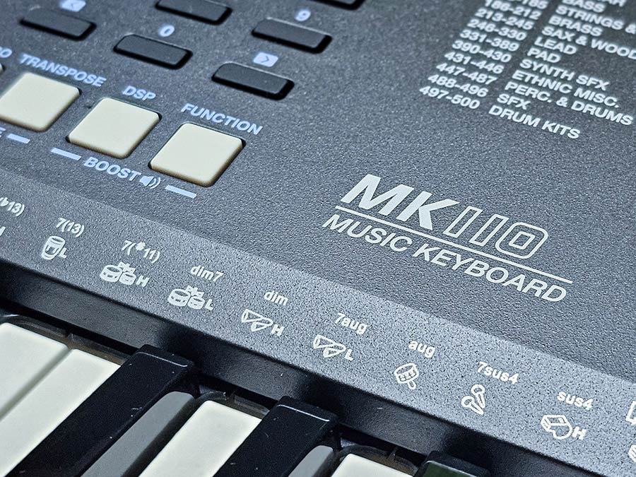 Medeli MK110 Keyboard Set met Standaard, Bank en Hoofdtelefoon 61 Toetsen Aanslaggevoelig