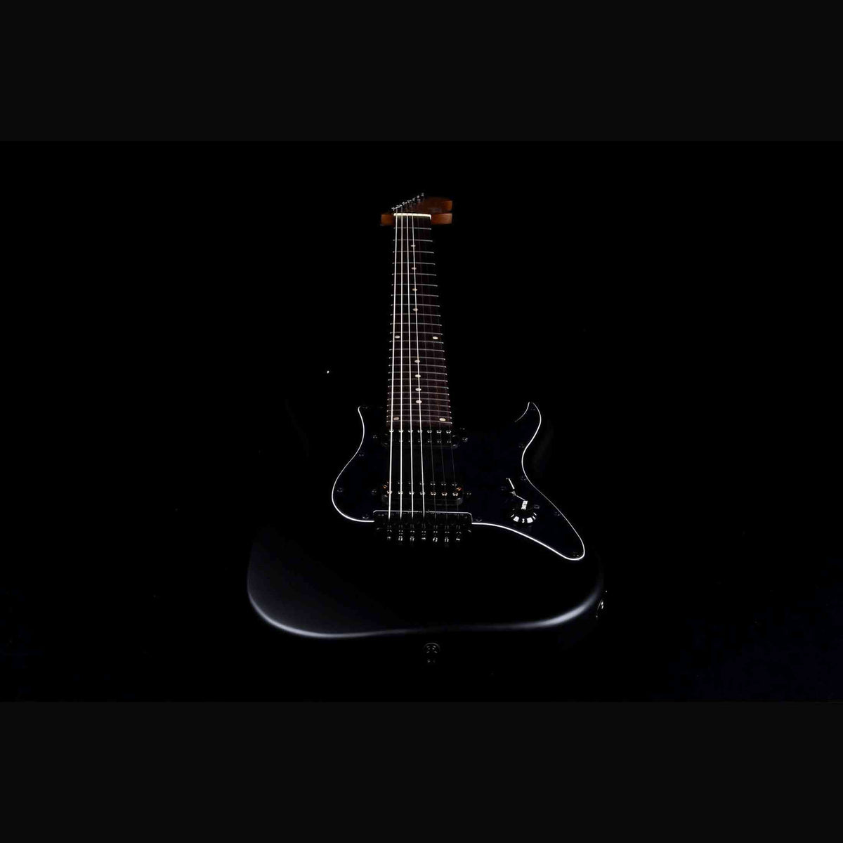 JET JS-407 MBK R 7-snarige S-style Elektrische Gitaar HH Vaste Brug Rosewood Toets Mat Zwart