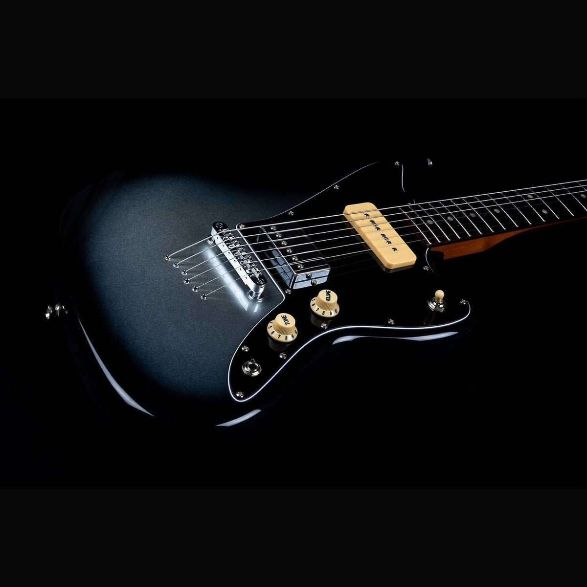 JET JJ-350 Baritone Moonburst Offset Elektrische Gitaar H + P90 Baritone 27 inch Rosewood Toets