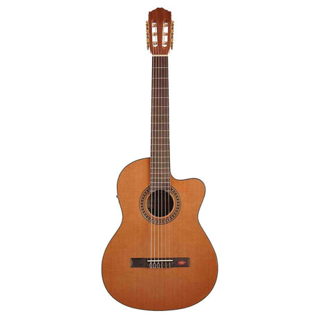 Salvador Cortez CC-10CE – Klassieke gitaar met ceder bovenblad, cutaway en Fishman Clasica II elektronica