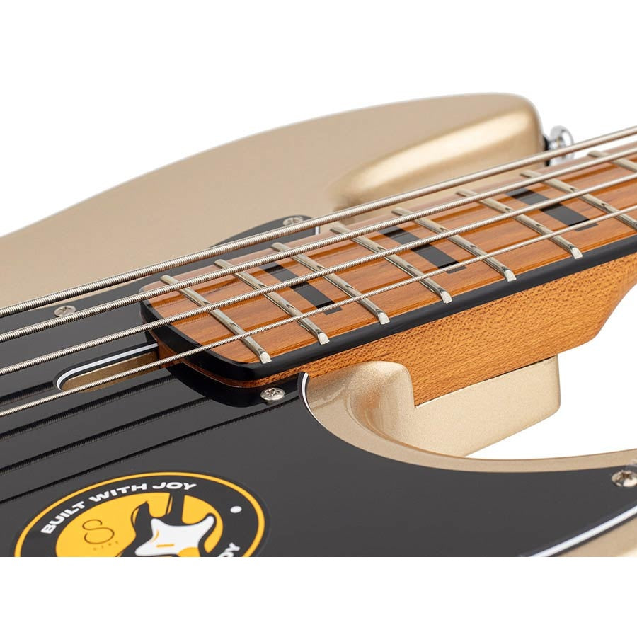 Sire V5 A4/CGM Marcus Miller Basgitaar Champagne Gold Metallic