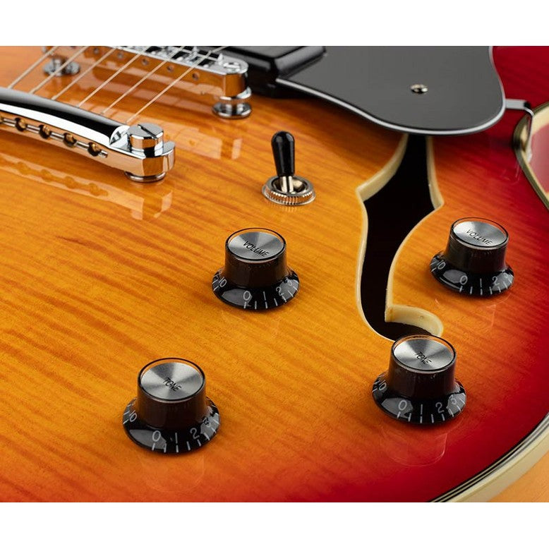 Sire Guitars H7V/CS Elektrische archtop gitaar met P90s cherry sunburst