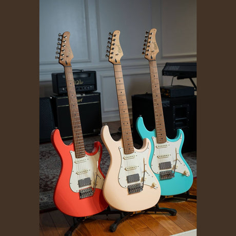 Cort G200SE SRD Elektrische Gitaar HSS Populier met Roasted Maple Hals Scarlet Red en Tremolo