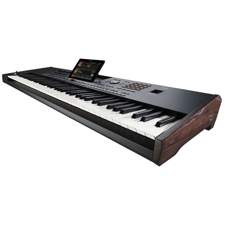 Korg Pa5X 76 Arranger Keyboard met Aftertouch, EDS-XP en 8 inch Touchscreen