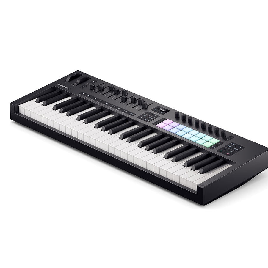 Novation Launchkey 49 MK4 49 Toetsen