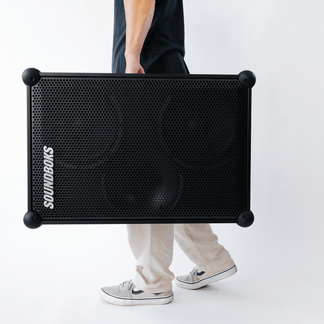 Soundboks 4 Zwart – Draagbare Outdoor Bluetooth Speaker met 40 Uur Accuduur