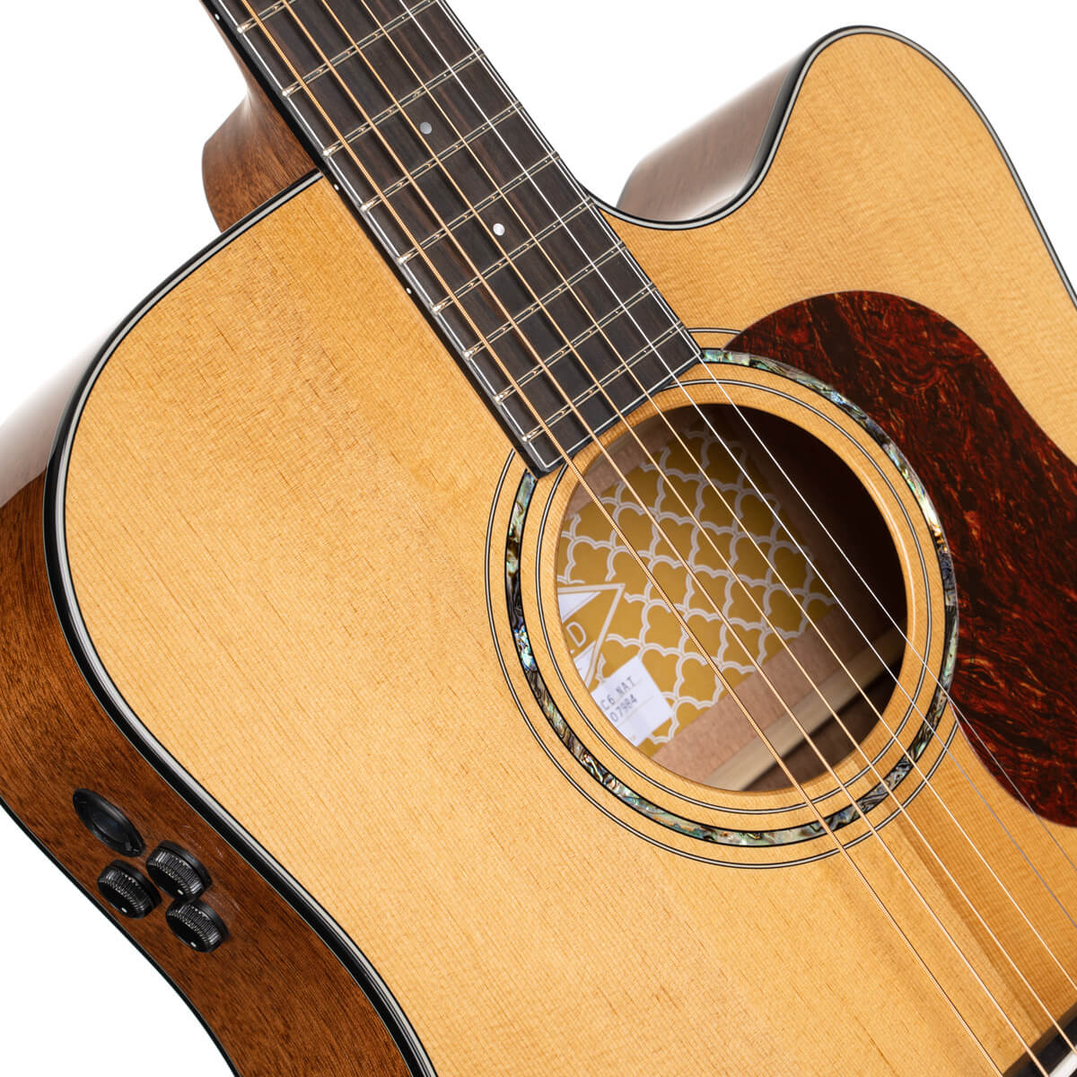 Cort Gold-DC6 – Massief Mahonie, Torrefied Sitka & Fishman Flex Blend