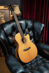 Cort Gold-Edge – Massief Flamed Myrtlewood, Torrefied Sitka & L.R. Baggs Anthem
