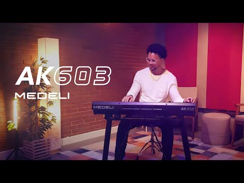 Medeli AK603 Digital Workstation – 61 anslagskänsliga tangenter och 750 ljud